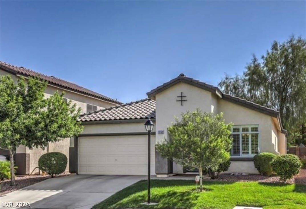 Buy or rent a property | Montagne Marron Blvd, Las Vegas 89141