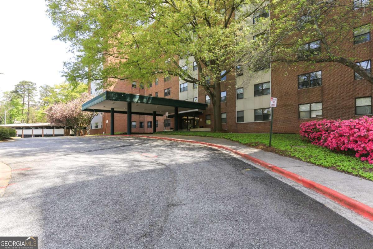 Buy or rent a property | Pharr Ct NW, Atlanta 30305