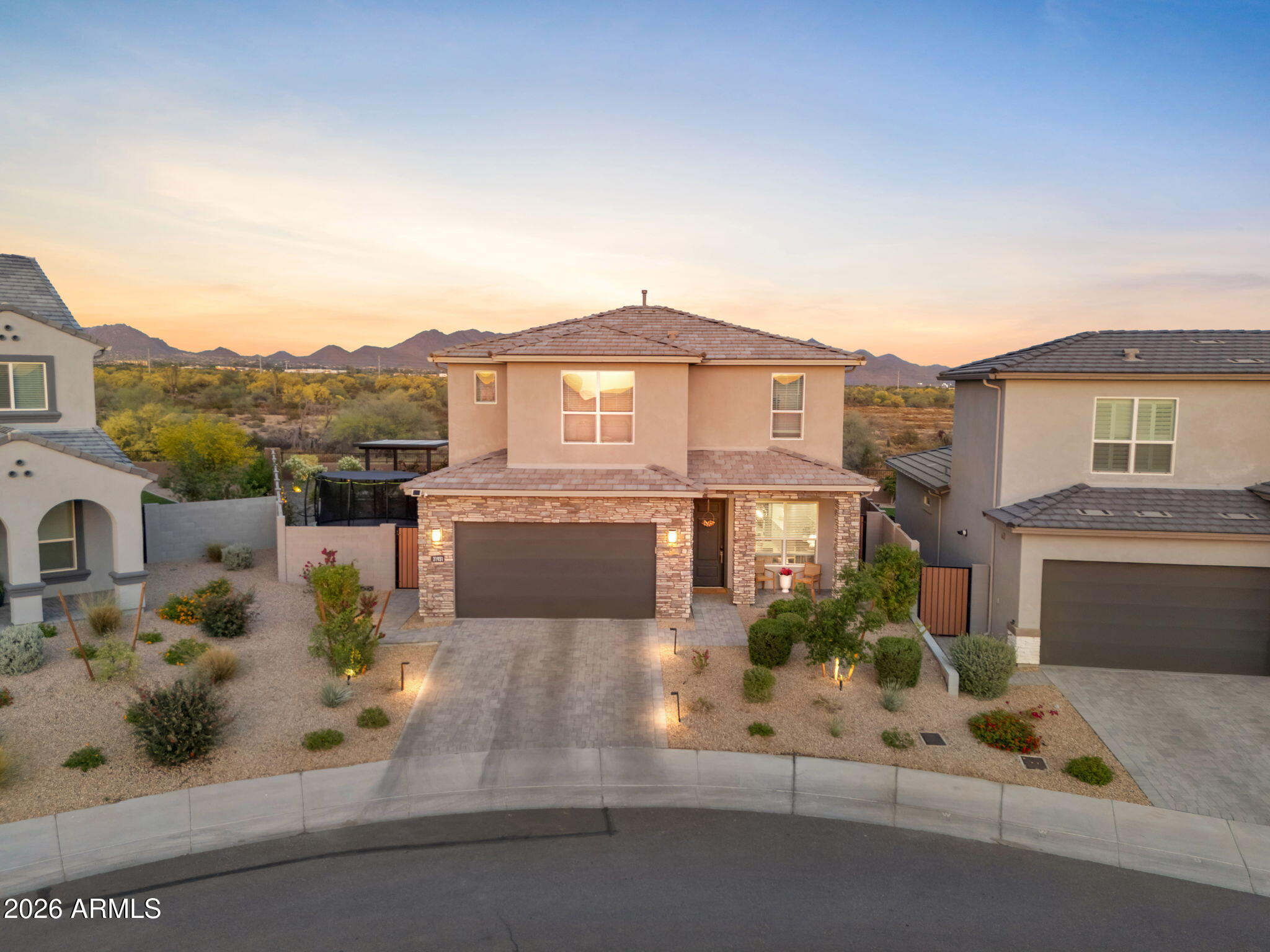 Buy or rent a property | N 62nd St, Phoenix 85054