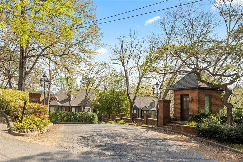 Buy or rent a property | Ansley Walk Ter NE, Atlanta 30309