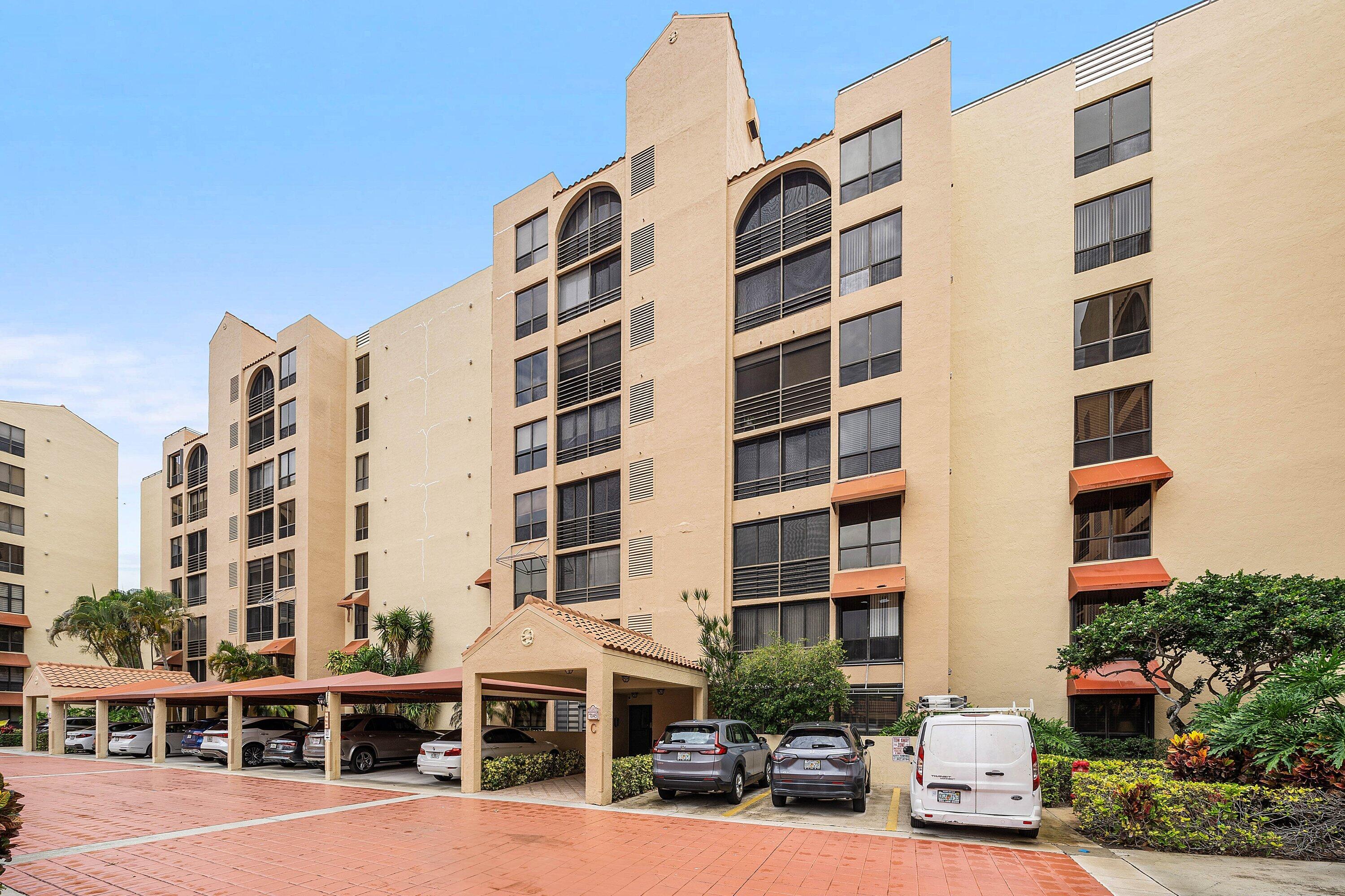 Buy or rent a property | Promenade Dr, Boca Raton 33433