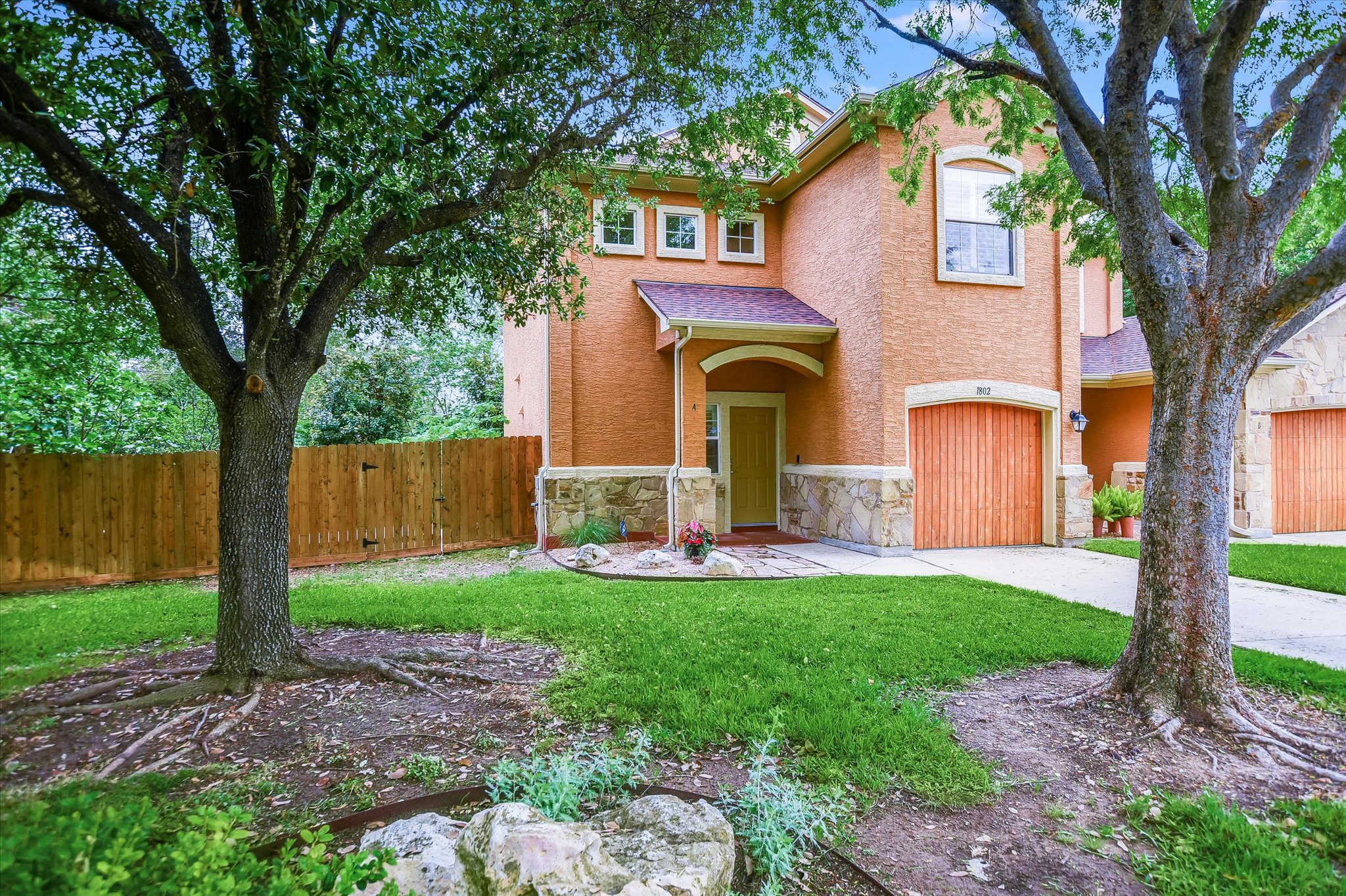 Buy or rent a property | Jentsch Ct, Austin 78745