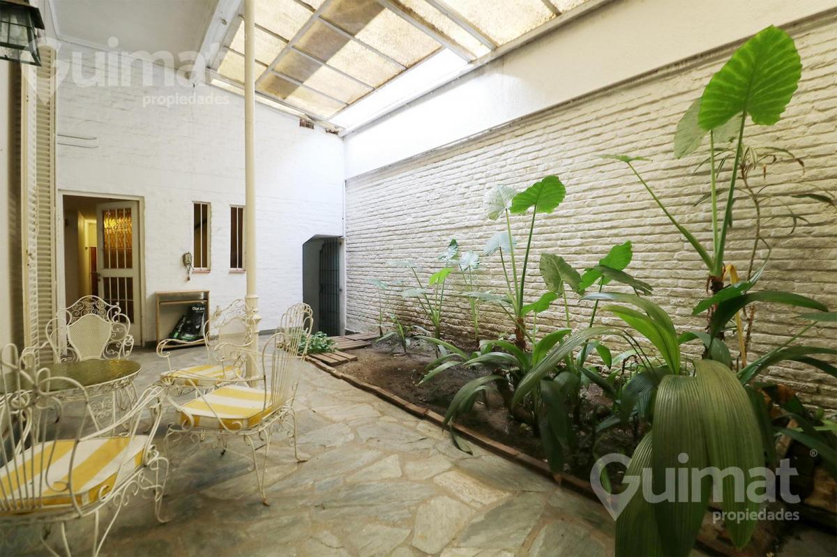 Buy or rent a property | Felipe Vallese, Flores C1406FRA