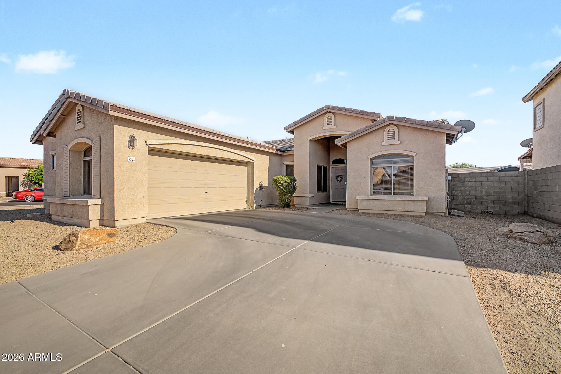 Buy or rent a property | W Grenadine Rd, Laveen 85339