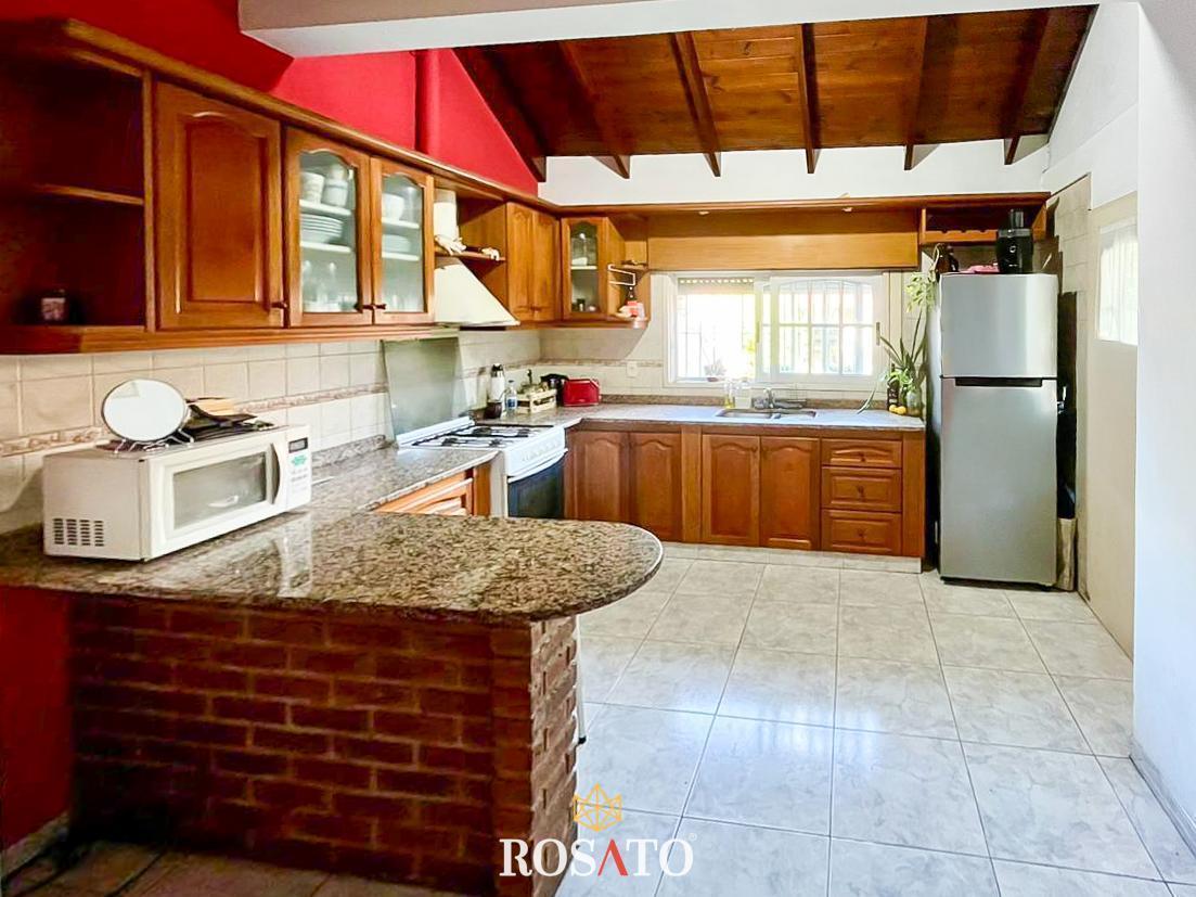Buy or rent a property | Unanué, Villa Lugano C1439EBA