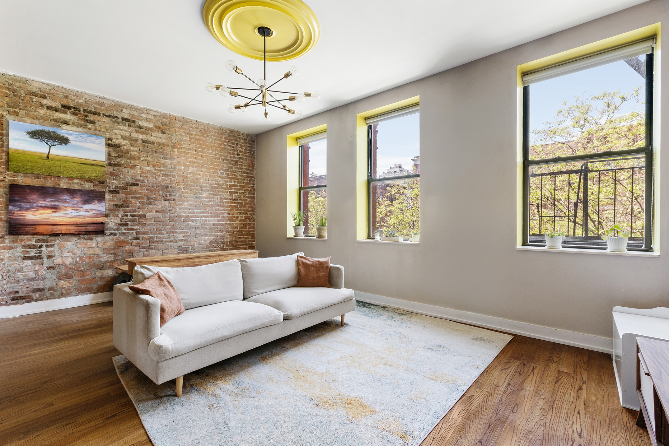 Buy or rent a property | West 118th Street, Harlem 10026