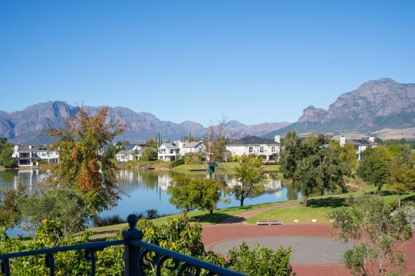 Buy or rent a property | 493 Val De Vie Phase 1, Paarl 7622