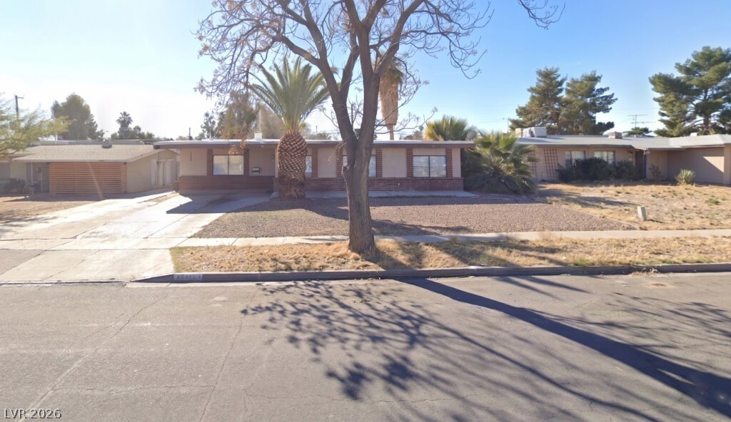 Buy or rent a property | Houston Dr, Las Vegas 89104