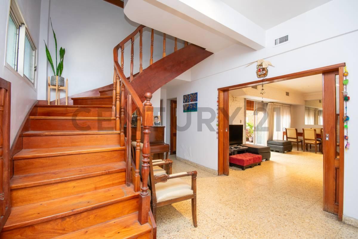 Buy or rent a property | Aranguren, Flores C1406FYG