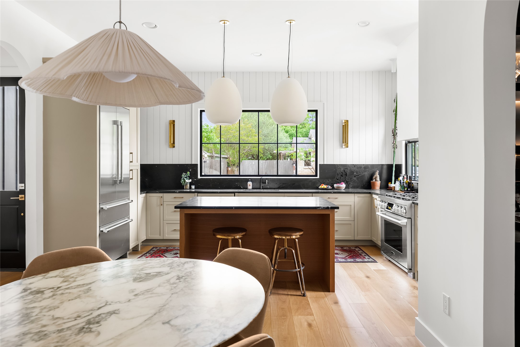 Buy or rent a property | Breeze Ter, Austin 78722