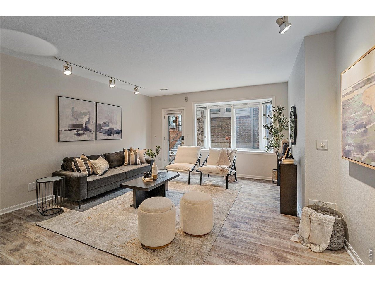 Buy or rent a property | S Jackson St, Denver 80209