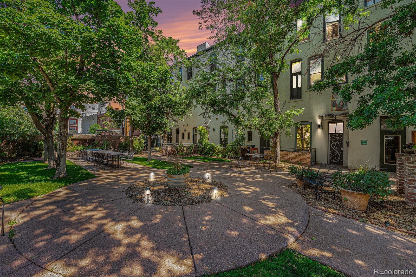 Buy or rent a property | Arapahoe St, Denver 80205