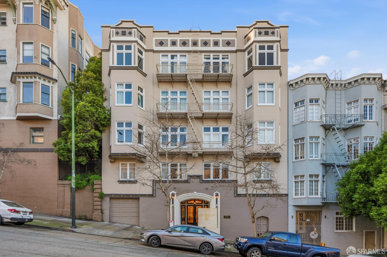 Buy or rent a property | Jones St, San Francisco 94109