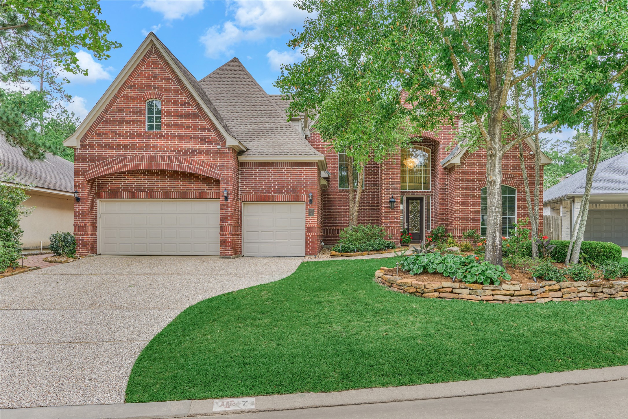 Buy or rent a property | Gentry Oak Ct, Spring 77381