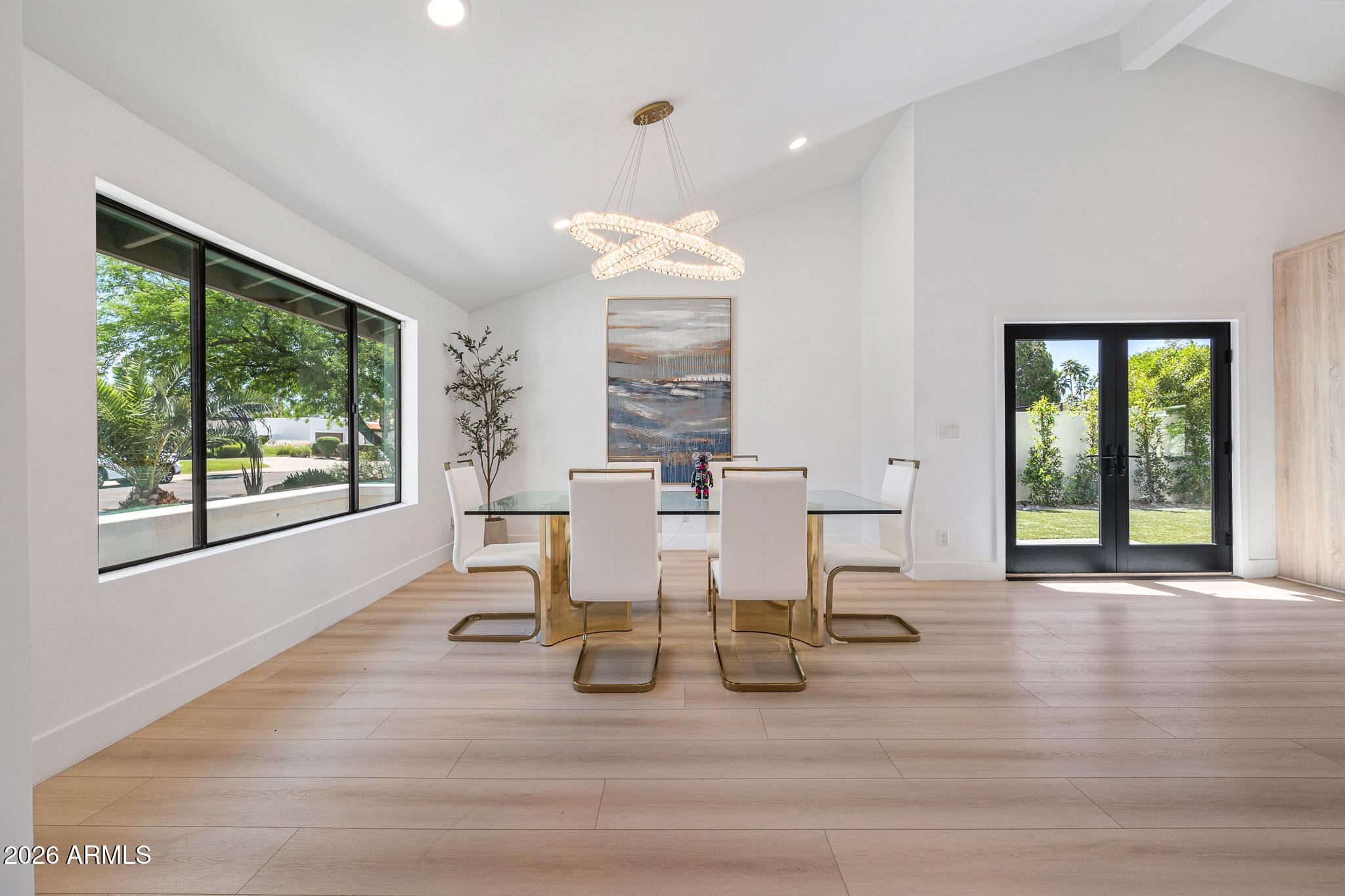 Buy or rent a property | N 76th Pl, Scottsdale 85258