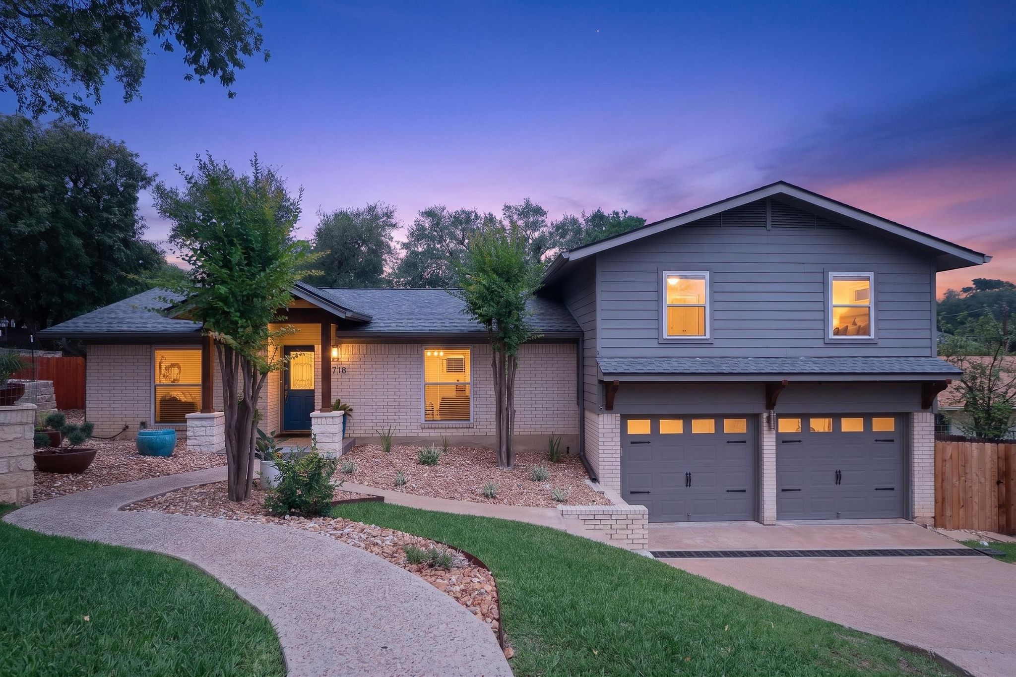 Buy or rent a property | Tallwood Dr, Austin 78759