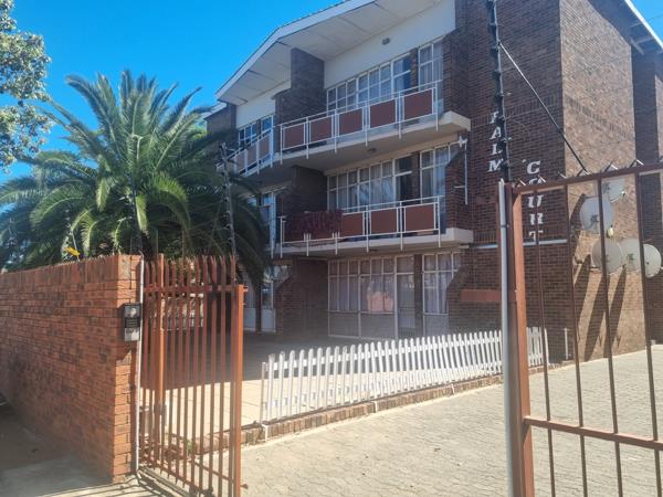 Buy or rent a property | 221 Du Toitspan, Kimberley 8315