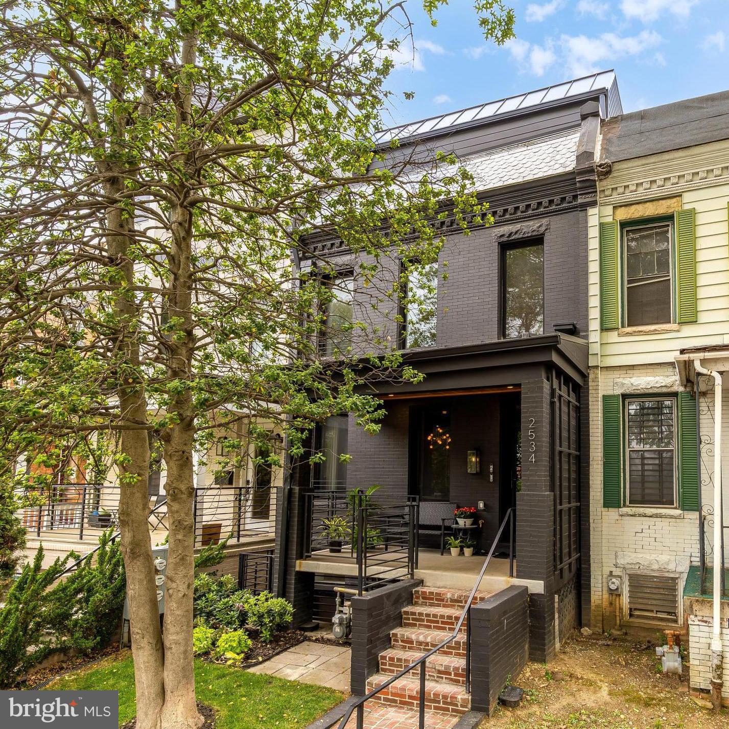 Buy or rent a property | 11th St NW, Washington, DC 20001