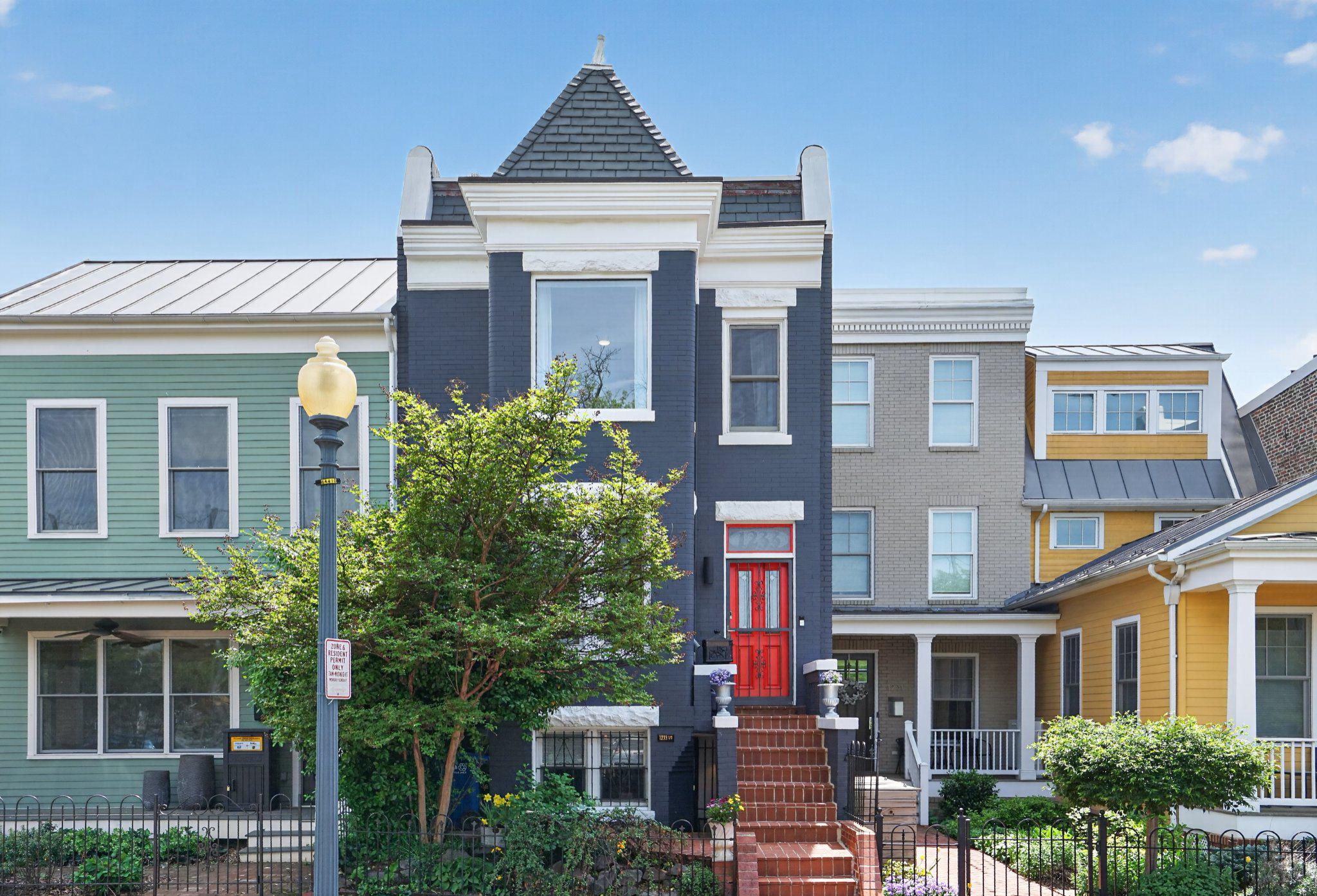 Buy or rent a property | E St SE, Washington, DC 20003