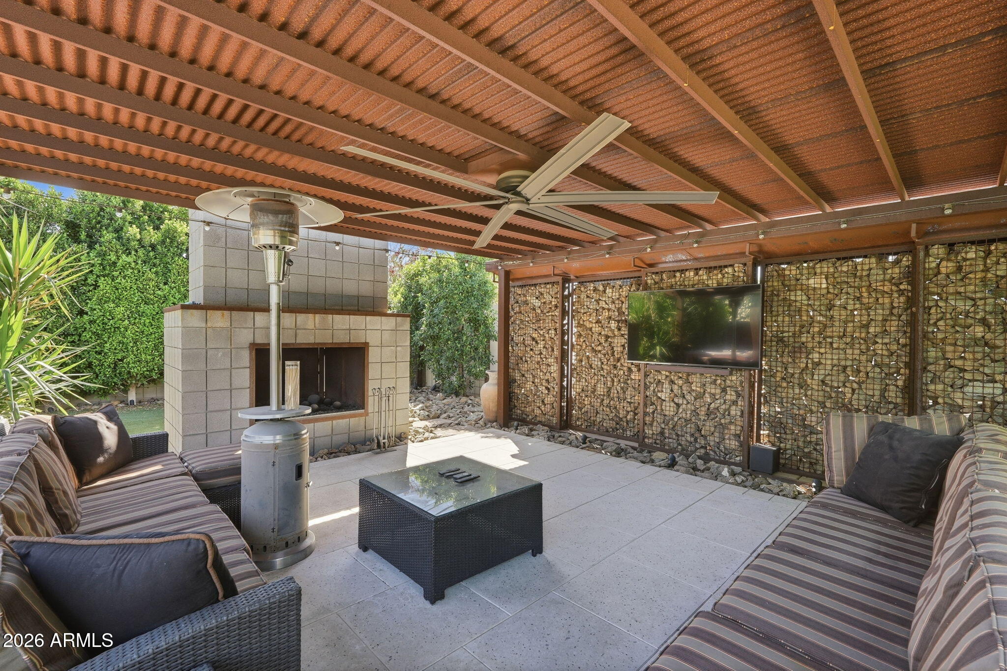 Buy or rent a property | N 56th St, Phoenix 85018