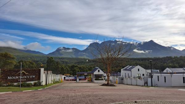 Buy or rent a property | 205 Blouberg Close, George 6546