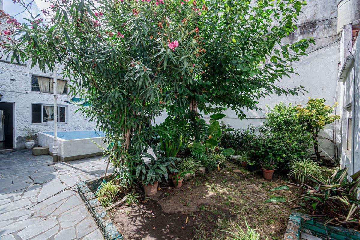 Buy or rent a property | Bahía Blanca, Villa del Parque C1407GON