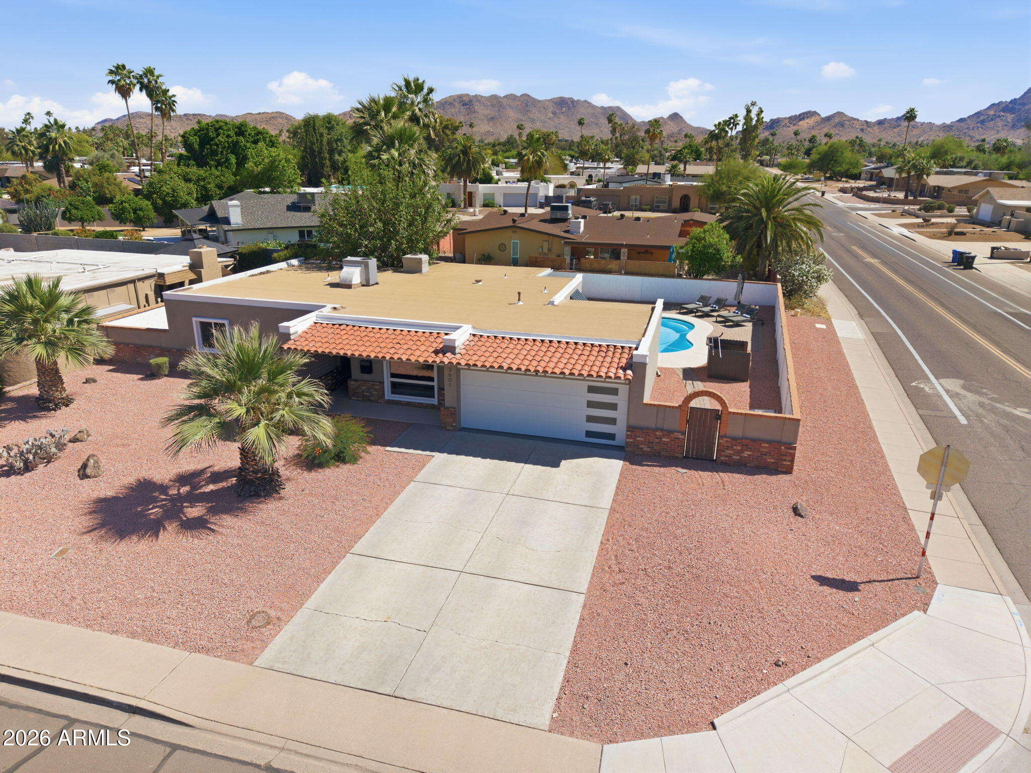 Buy or rent a property | E Cholla St, Phoenix 85028