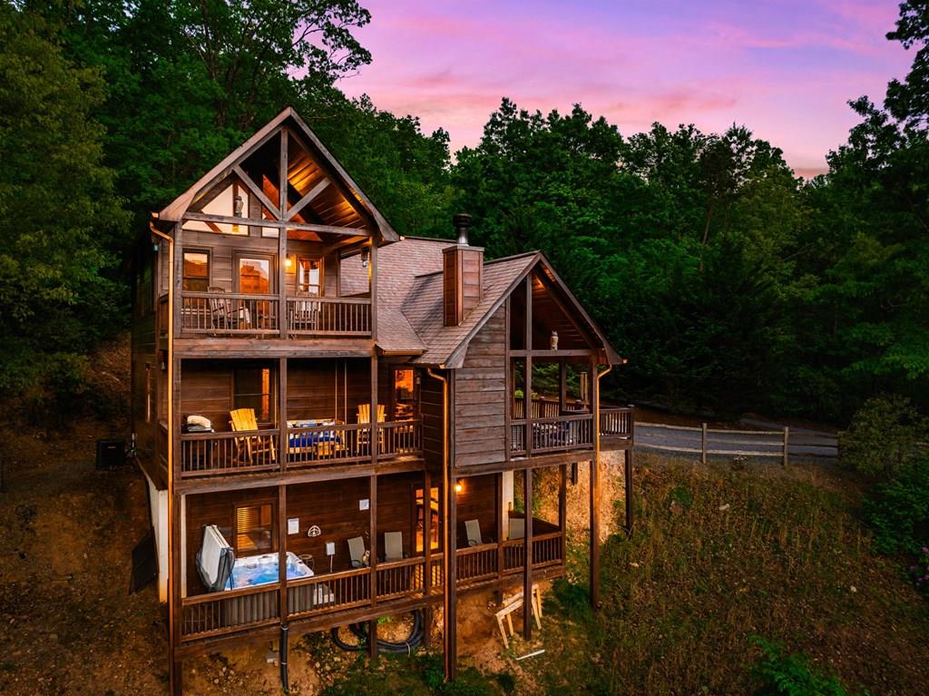 Buy or rent a property | Deer Crest Heights, Blue Ridge 30513