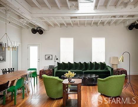 Buy or rent a property | Enterprise St, San Francisco 94110