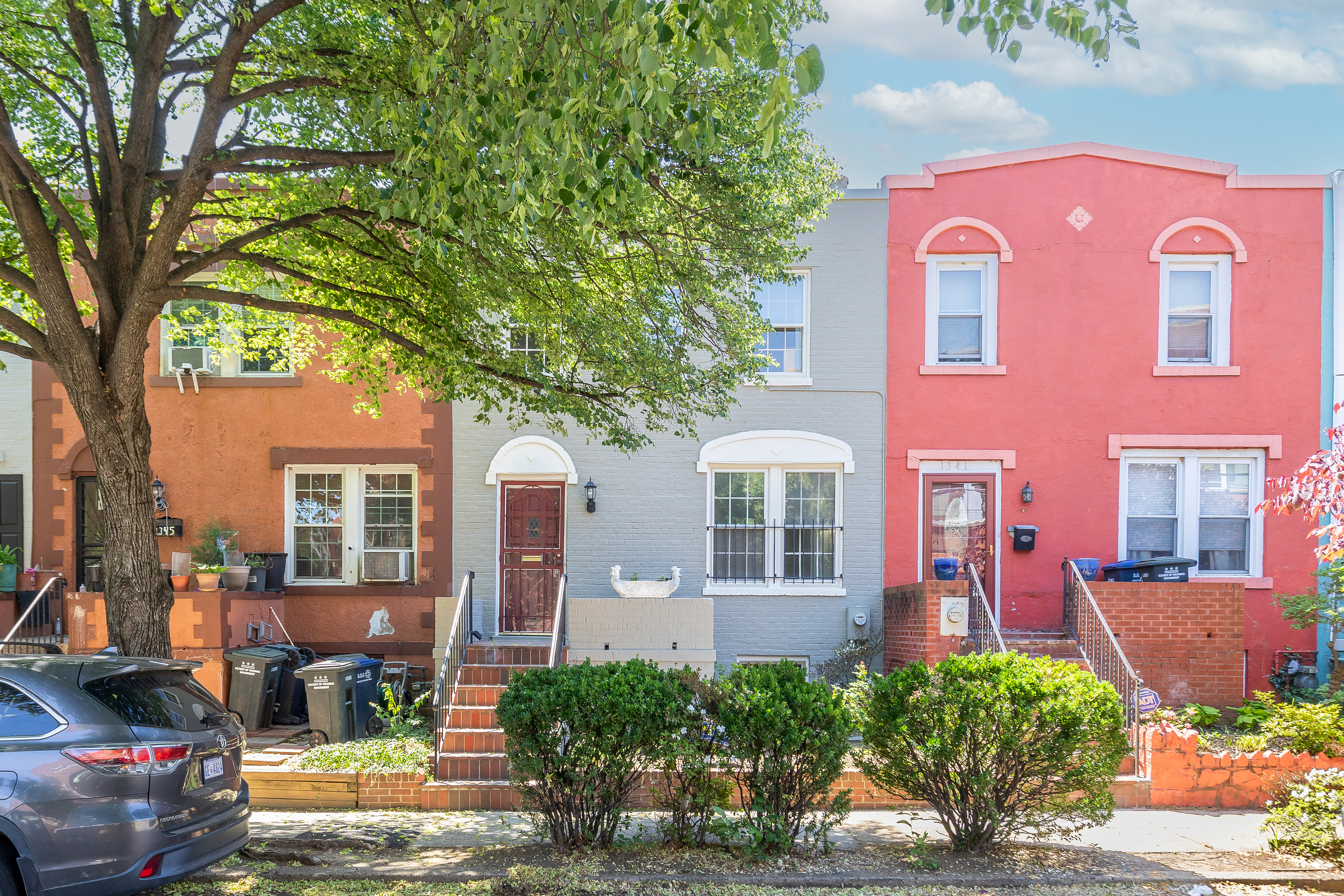 Buy or rent a property | Ives Pl SE, Washington, DC 20003