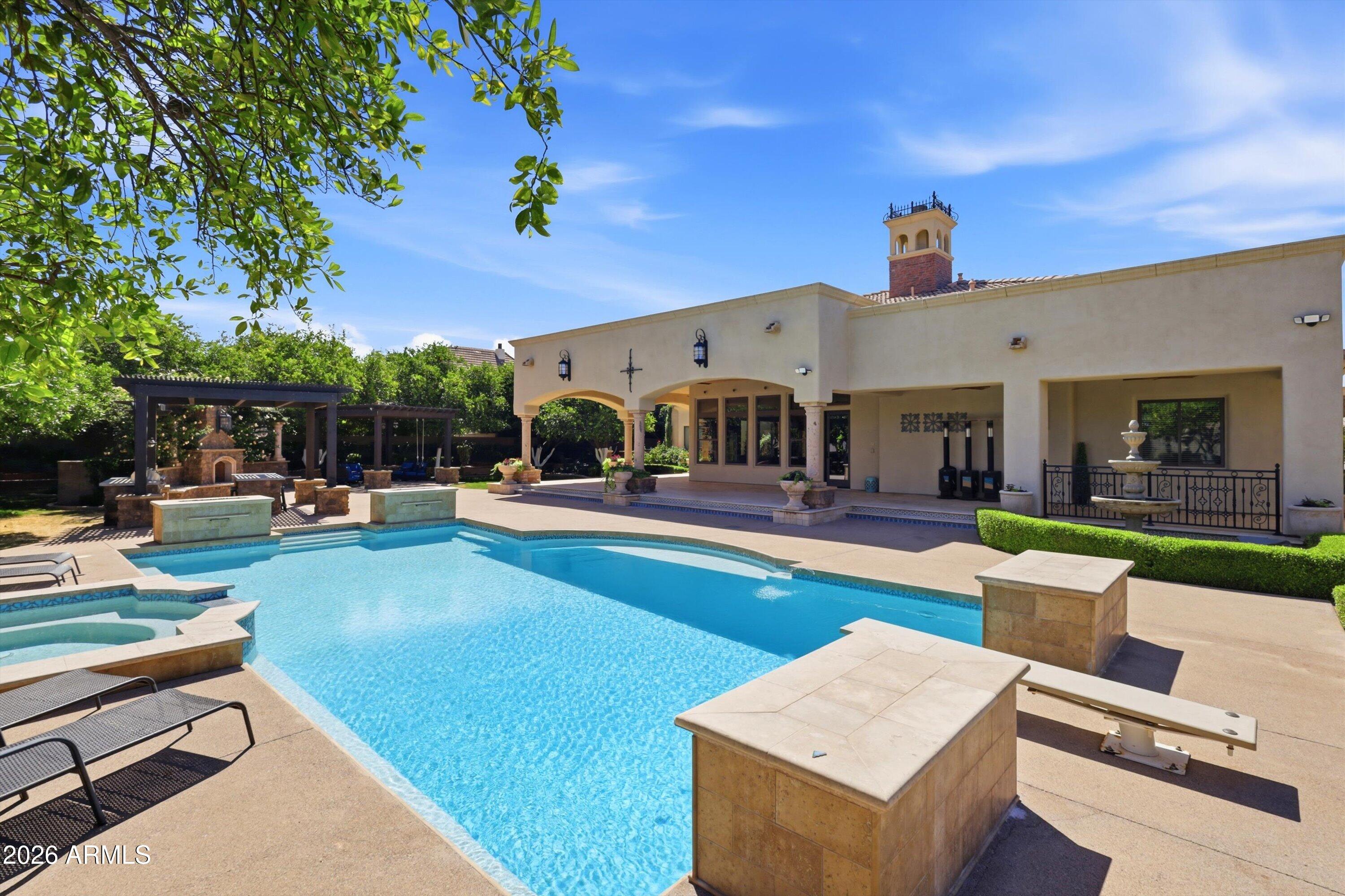 Buy or rent a property | E Plum St, Gilbert 85298