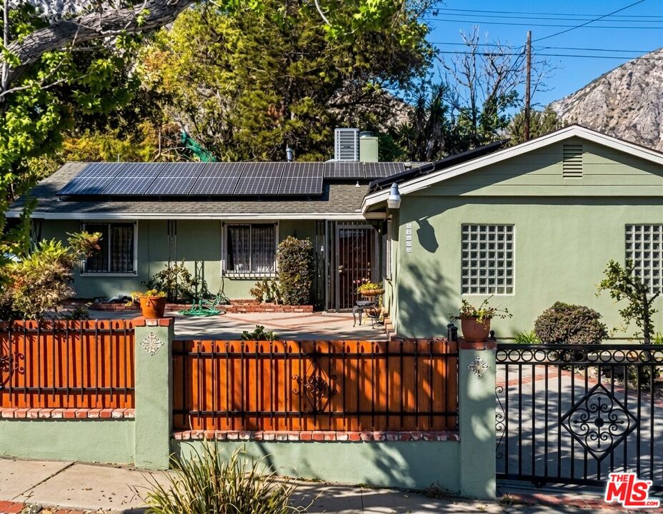 Buy or rent a property | Shablow Ave, Sylmar 91342