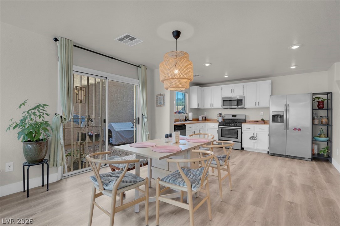 Buy or rent a property | Platinum Peak Ave, Las Vegas 89129