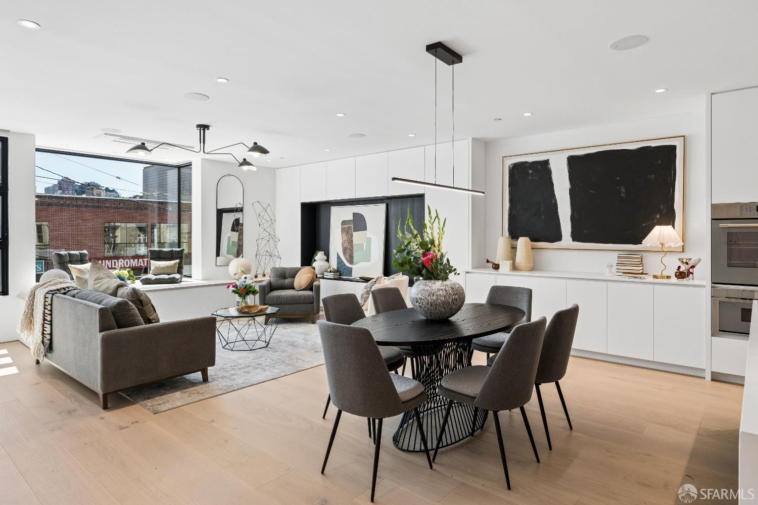 Buy or rent a property | Chestnut St, San Francisco 94123