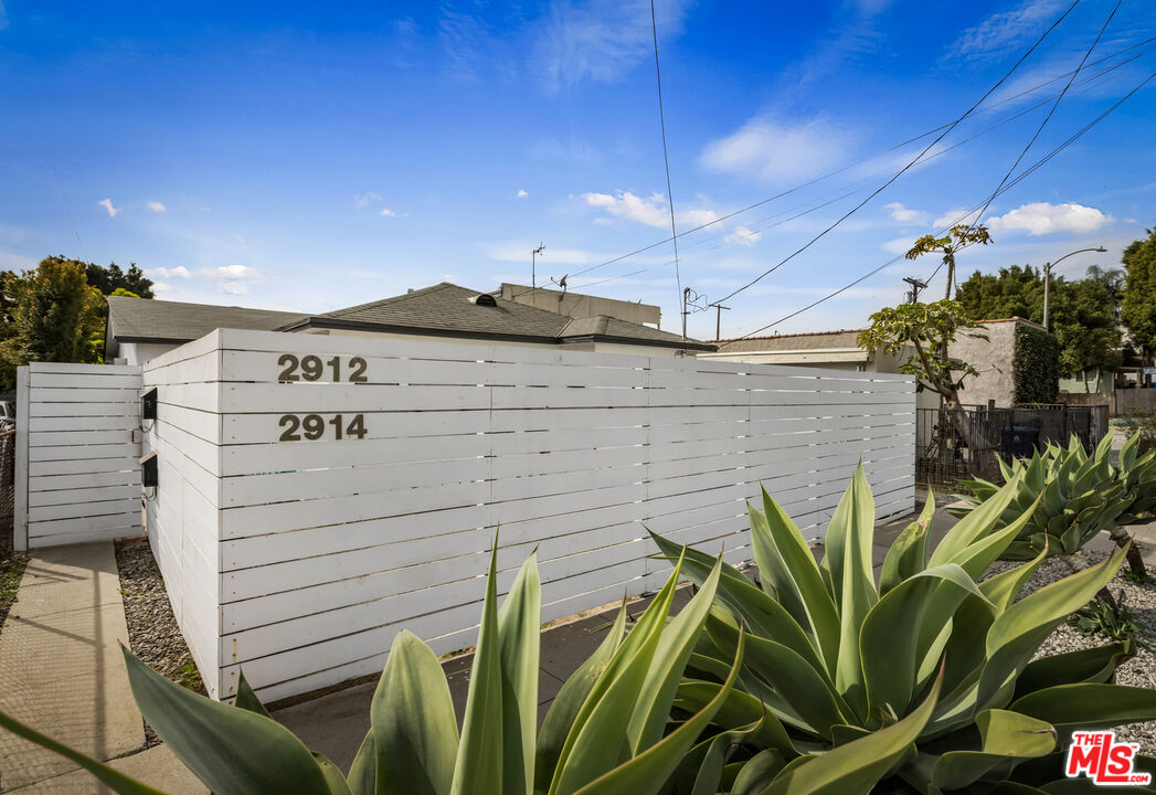 Buy or rent a property | Bellevue Ave, Los Angeles 90026