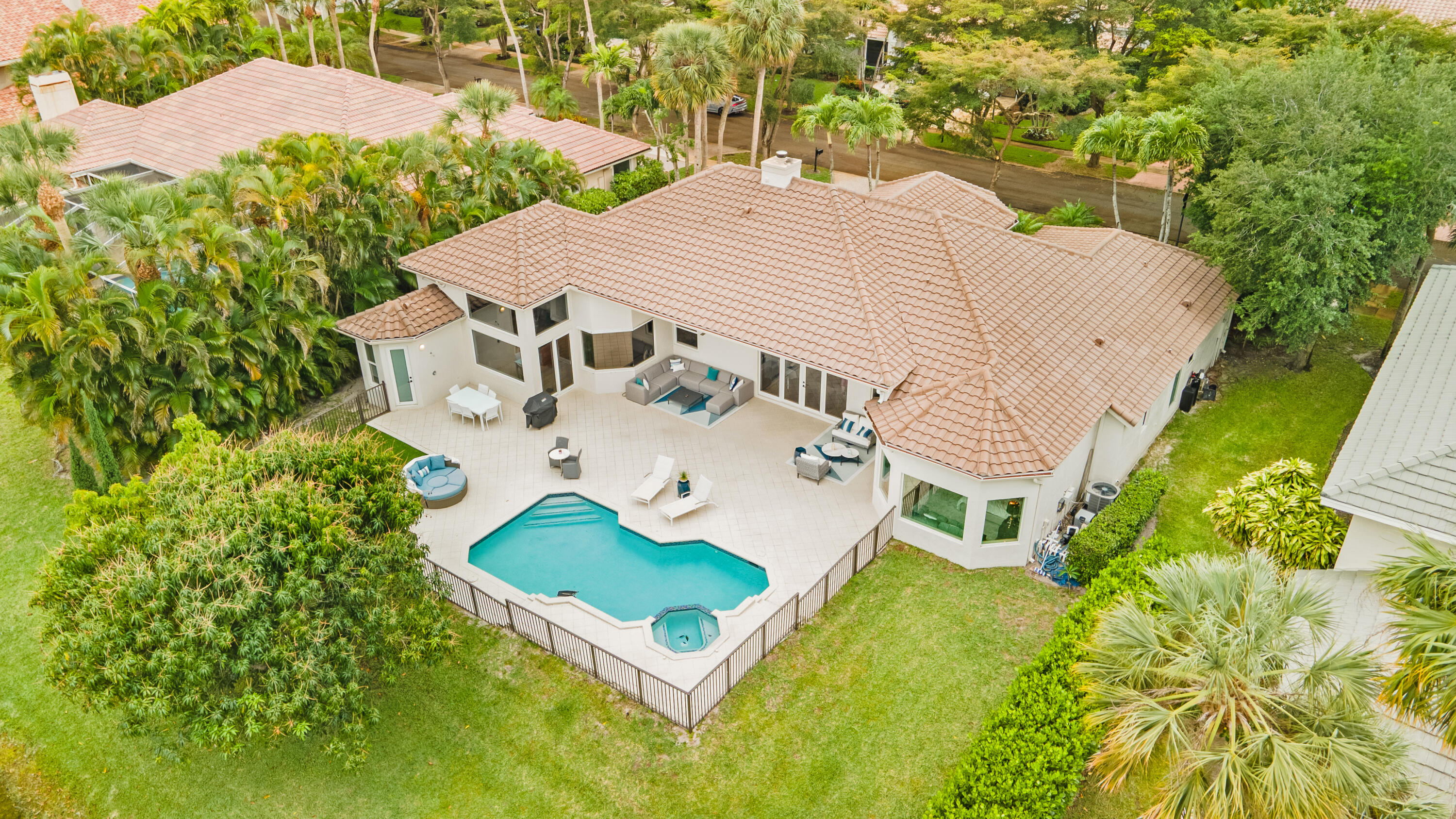 Buy or rent a property | SW 21st Ave, Boca Raton 33486