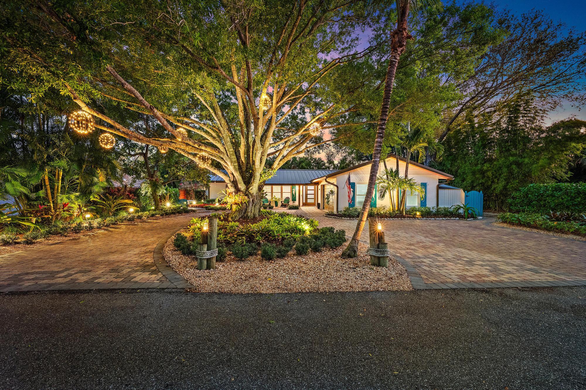 Buy or rent a property | Elsa Rd, Jupiter 33477