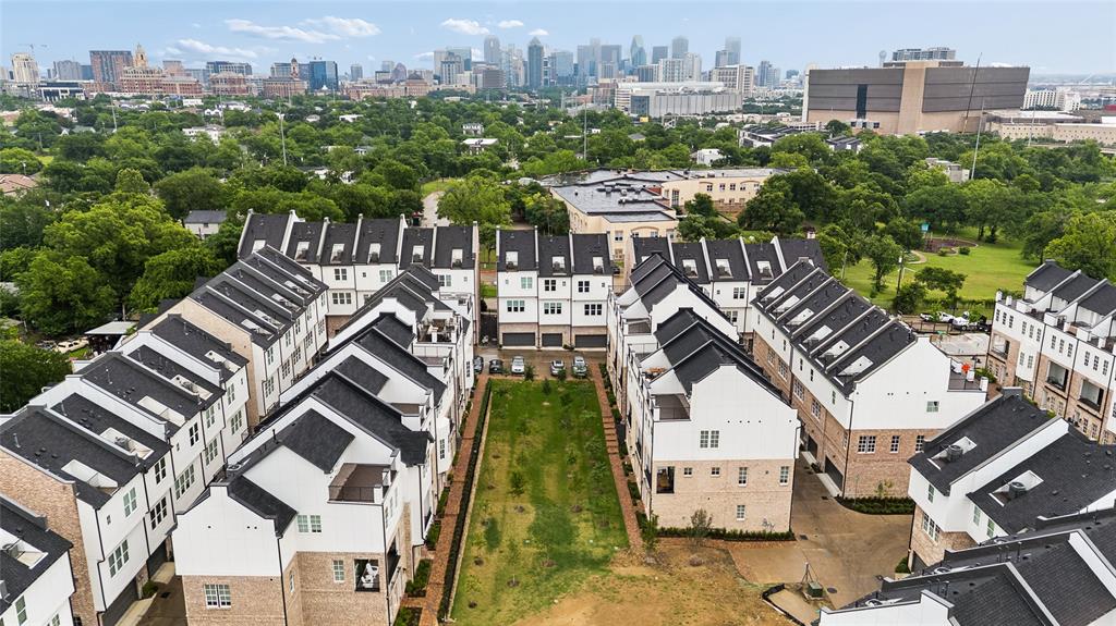 Buy or rent a property | New Water Ln, Dallas 75219