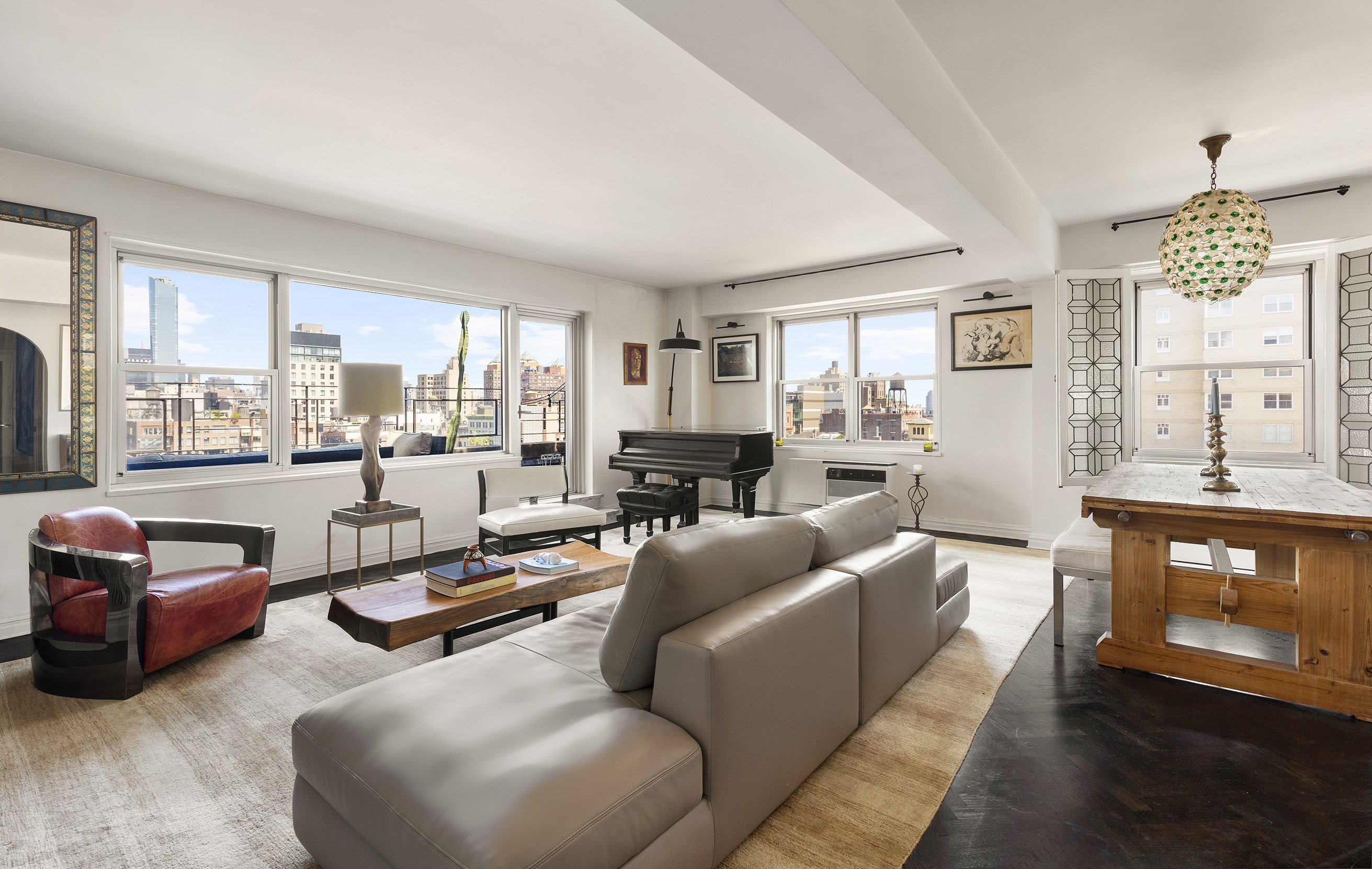 Buy or rent a property | 5th Avenue, Greenwich Village 10003