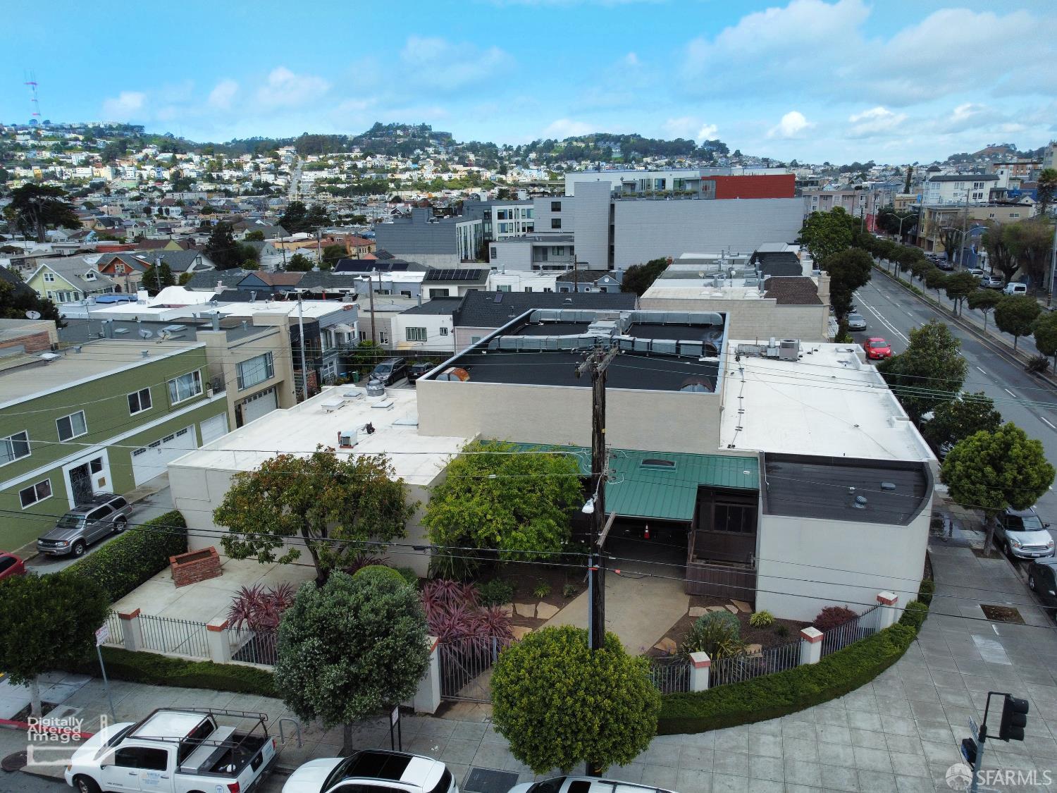 Buy or rent a property | Onondaga Ave, San Francisco 94112