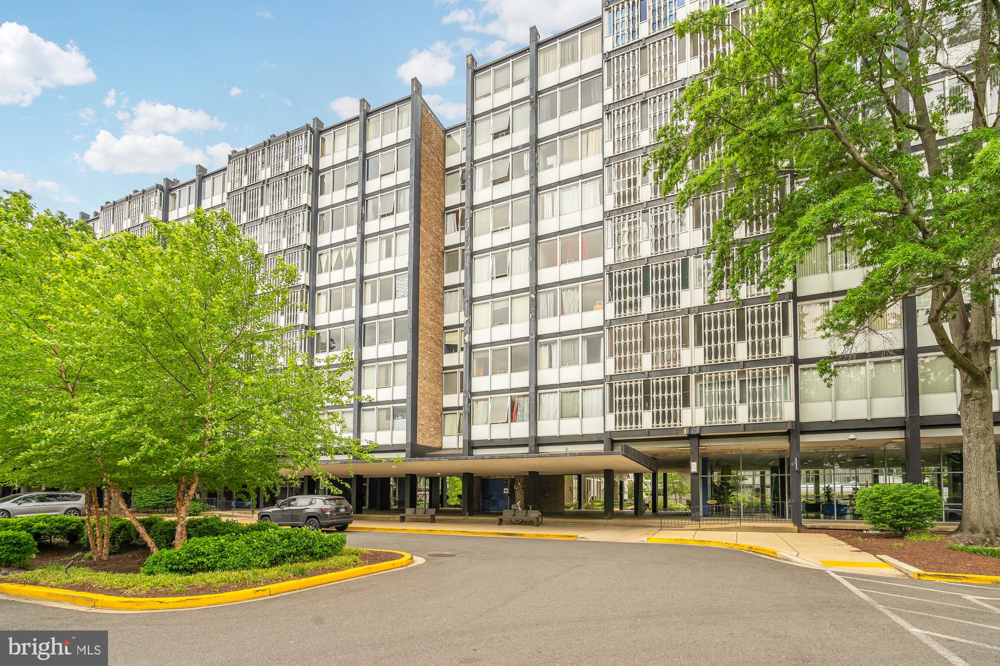 Buy or rent a property | Delaware Ave SW, Washington, DC 20024
