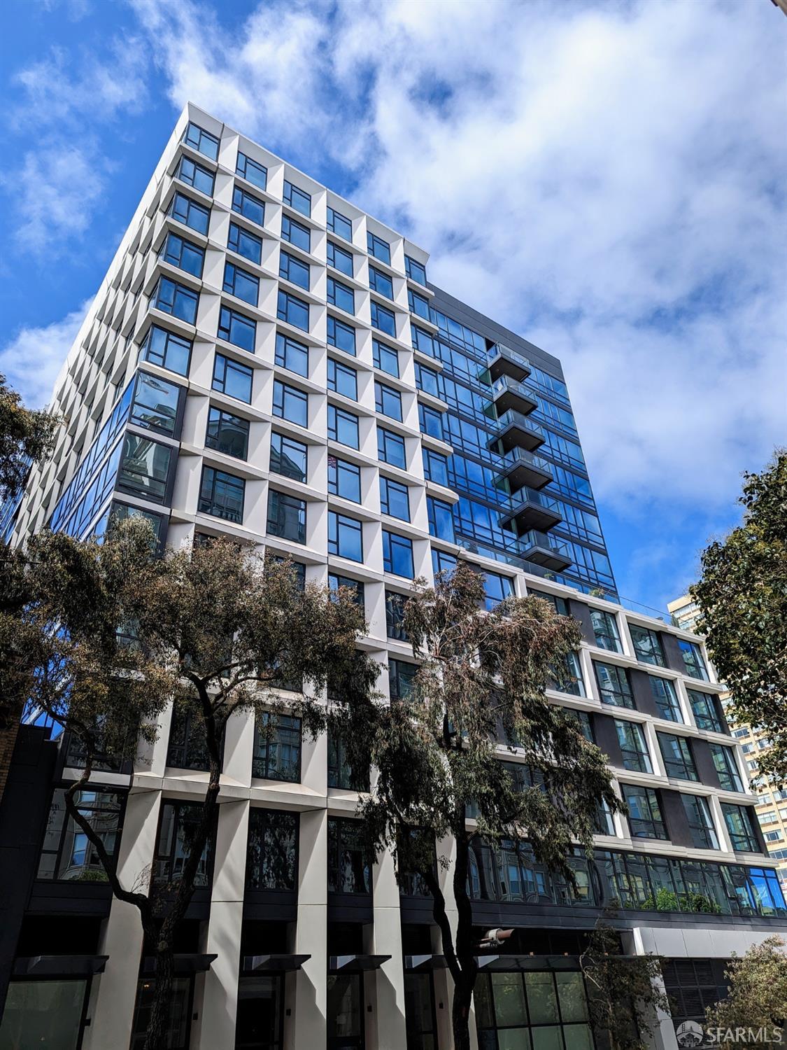 Buy or rent a property | Pine St, San Francisco 94109
