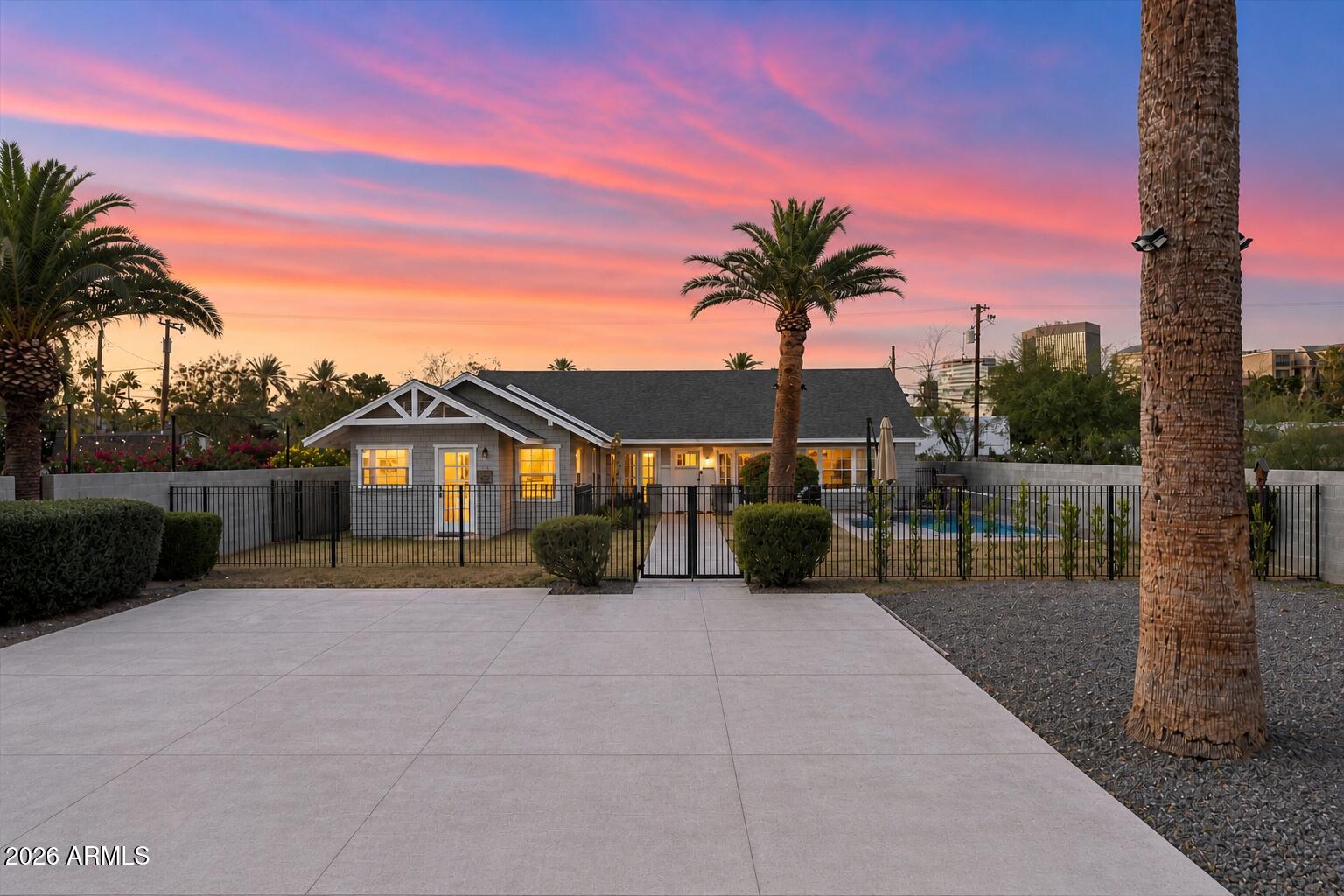 Buy or rent a property | W Cypress St, Phoenix 85004