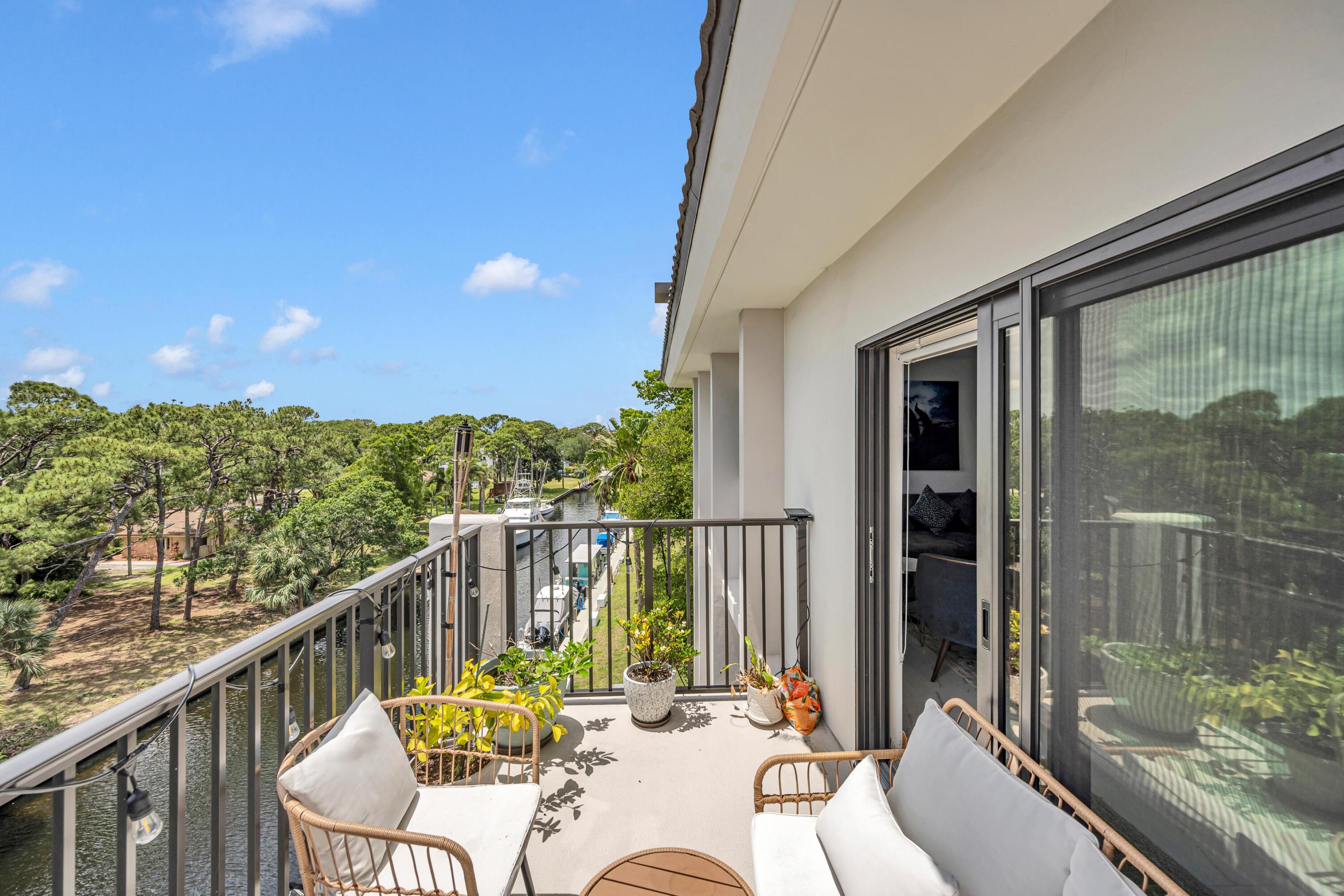 Buy or rent a property | River Reach Dr, Fort Lauderdale 33315