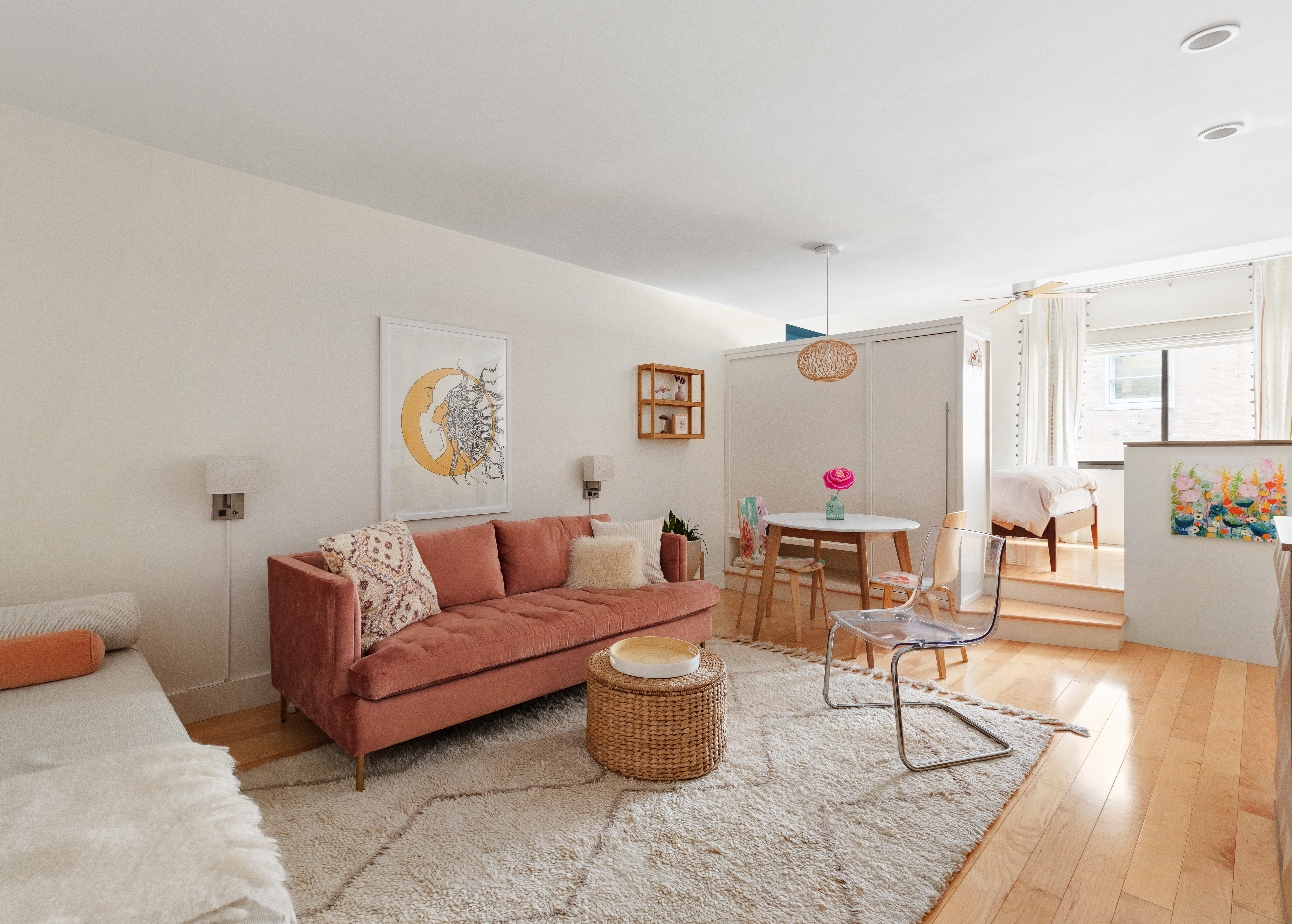 Buy or rent a property | 8th Avenue, Chelsea 10011