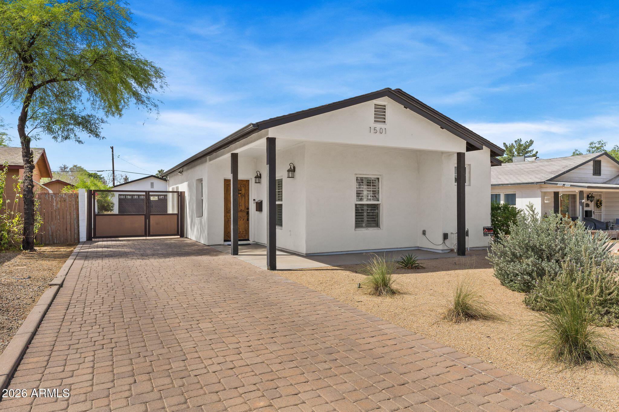 Buy or rent a property | E Earll Dr, Phoenix 85014