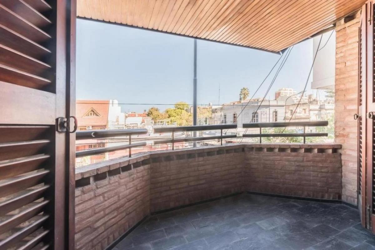 Buy or rent a property | CARABOBO, Parque Chacabuco 1406