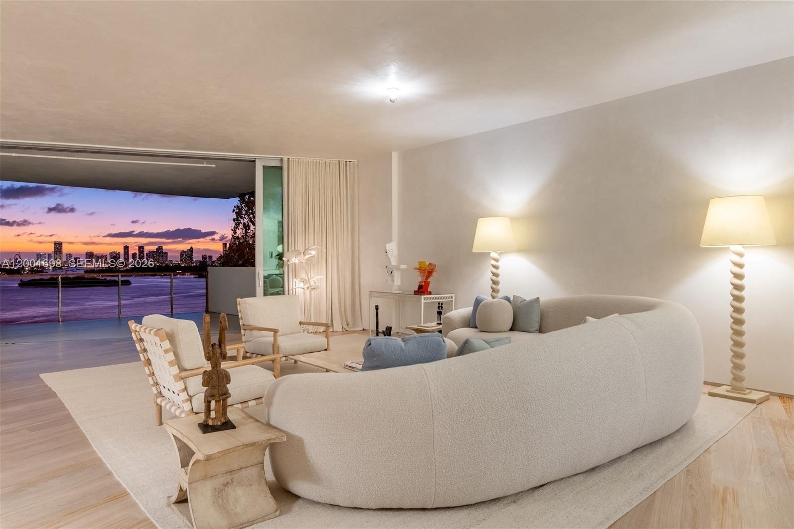 Buy or rent a property | Monad Ter, Miami Beach 33139
