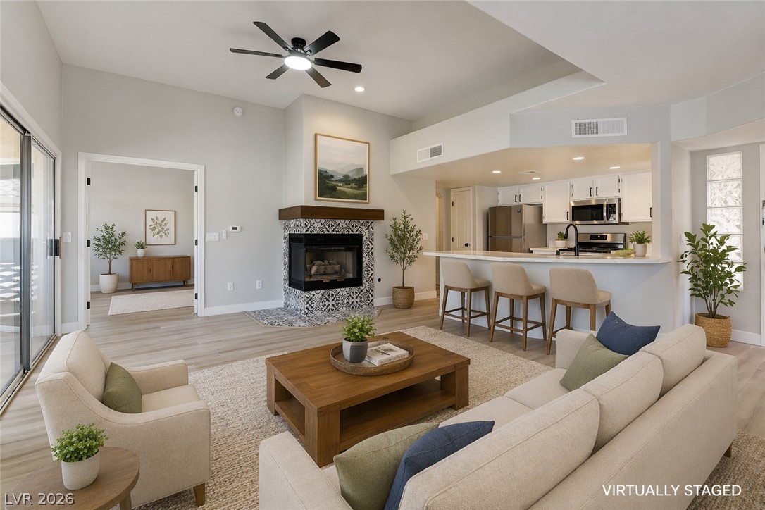 Buy or rent a property | W Flamingo Rd, Las Vegas 89147