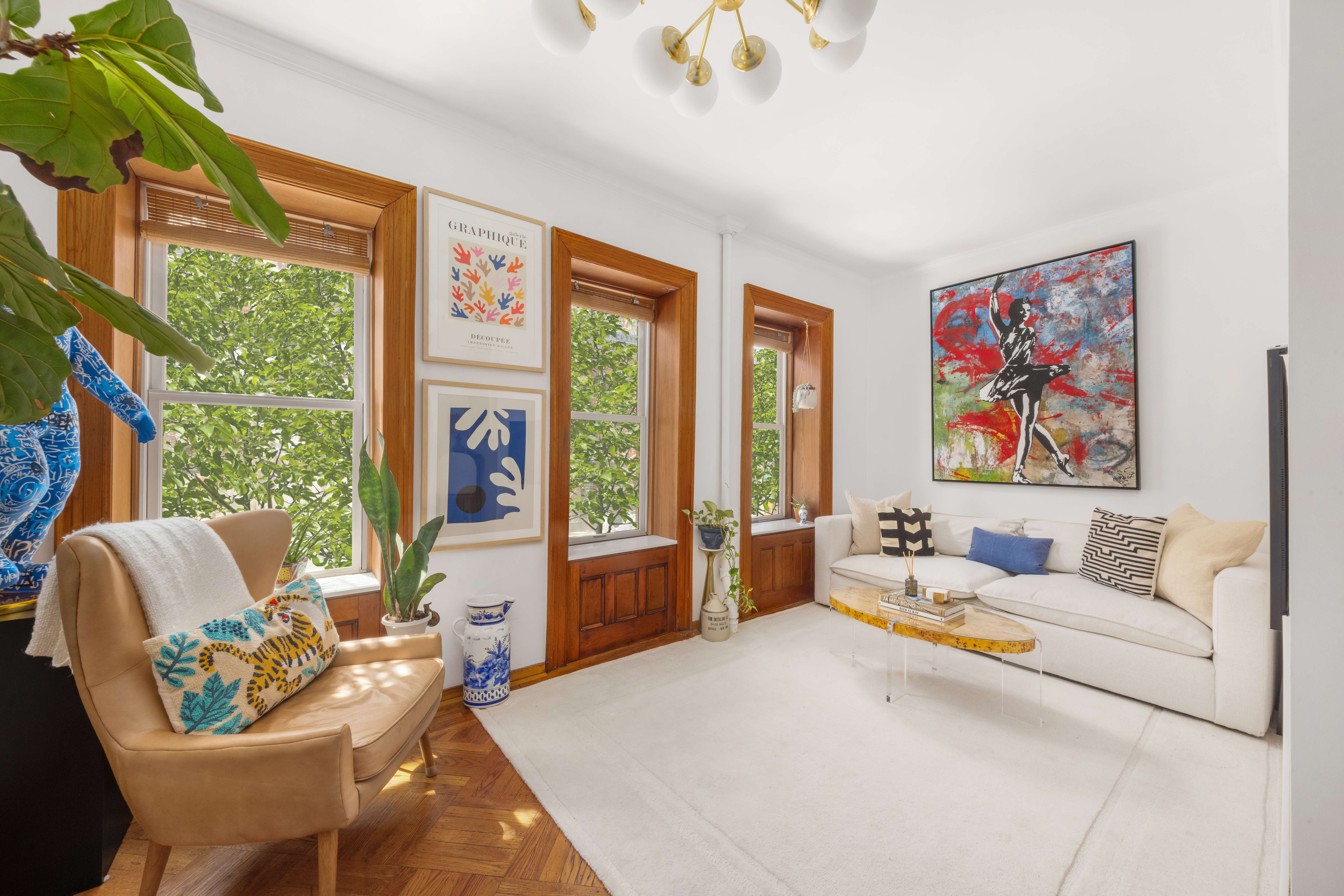 Buy or rent a property | West 11th Street, West Village 10014